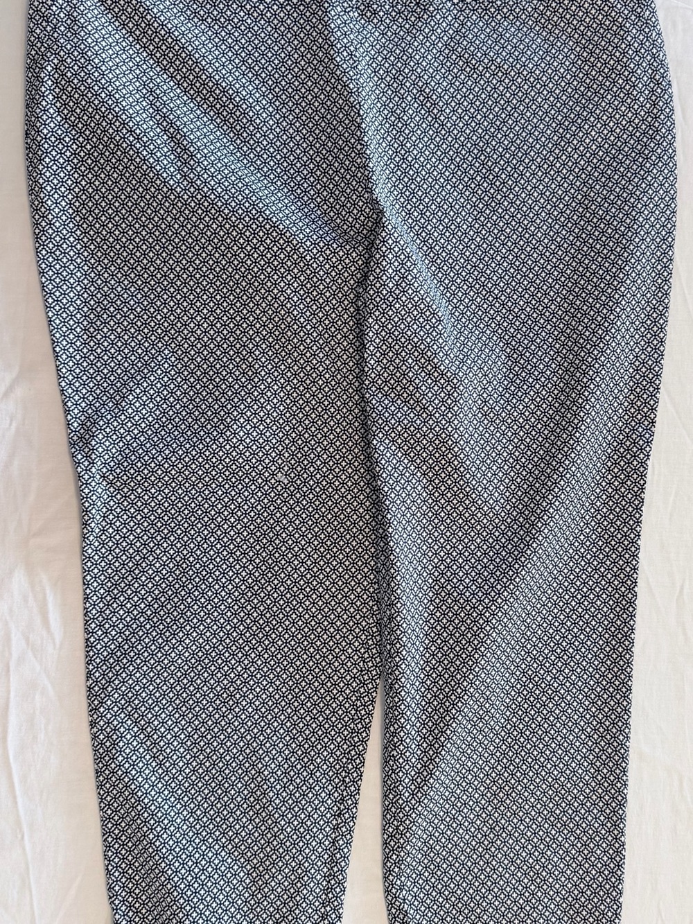 Jasmine & Juliana Geo-Print Stretch Pants - Black and White